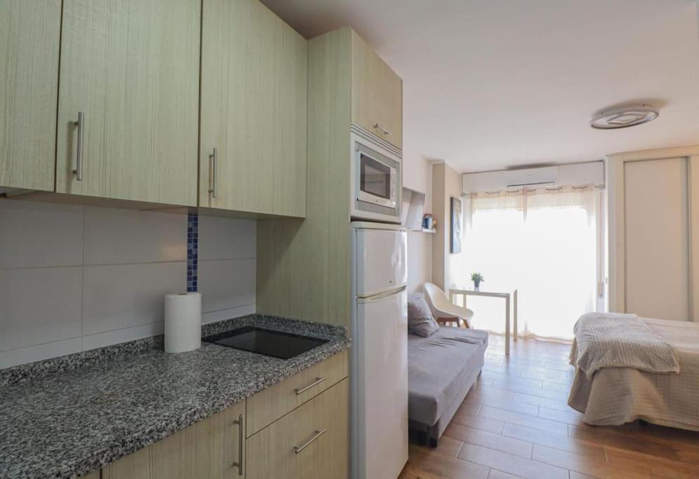 Malabiz Home Piscina Terraza Con Vistas Y Playa Benalmádena Kültér fotó